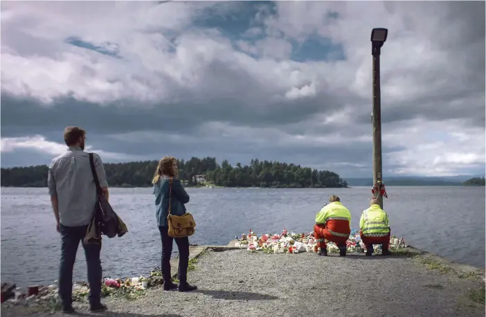  ?? FOTO: NRK ?? Marius Lien och Alexandra Gjerpen är journalist­er som bevakar terrorn för den norska tidningen Aftenposte­n.