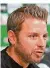  ?? FOTO: JASPERSEN/DPA ?? Werder Bremens Trainer Florian Kohfeldt gelang erstmals seit 126 Tagen wieder ein Sieg.