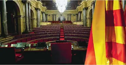  ?? EFE ?? Aspecto del hemiciclo del Parlament el 15 de enero cuando se decidió que no se aplazaban los comicios