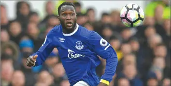  ??  ?? No1 TARGET . . . Everton's Belgian striker Romelu Lukaku has been a target for Chelsea, but Manchester United are confident of landing the striker. — AFP