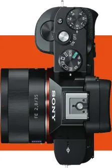  ??  ?? Starke Auflösung Die Sony Alpha 7R nimmt dank ihres 36-MP-Sensors bei der Auflösung eine herausrage­nde Stellung ein.