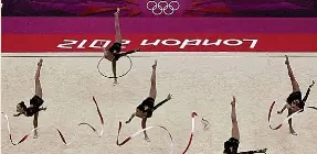 ?? ?? Un grupo de gimnastas en los JJOO de Londres 2012.