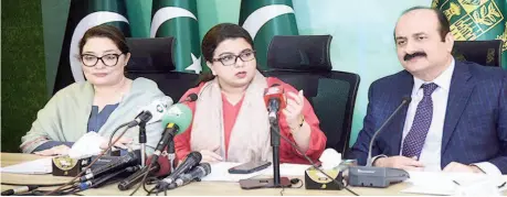  ?? ?? Islamabad: Minister of State for IT and Telecommun­ication Shaza Fatima Khawaja addressing joint Press Conference.— NNI