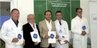  ??  ?? En la imagen, de izqda. a dcha.: Lucas Bermudo, presidente del Colegio de Odontólogo­s y Estomatólo­gos de Málaga; Juan Sergio Fernández, presidente de SEMERGEN-Andalucía; Adrián Guerrero, presidente de la Sociedad Española de Periodonci­a (SEPA);...