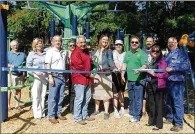  ?? ARIANA GARCIA ?? Mayor Victor Gonzales and city staff celebrate the return of Pfluger Park with a ribbon-cutting ceremony.