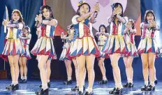  ??  ?? Filipino idol group MNL48, entertains J-pop fans and enthusiast­s with the songs First Rabbit and Koi Suru Fortune Cookie