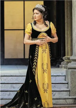 ?? BILD: SN/WIENER STAATSOPER/MICHAEL PÖHN ?? Anna Netrebko sang im Dezember die Tosca an der Wiener Staatsoper – das Publikum erlebte den Opernabend im Stream.