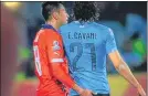  ??  ?? El incidente entre Jara y Cavani