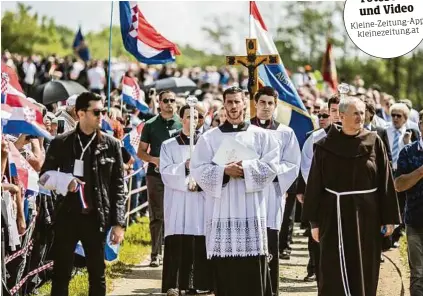  ??  ?? Die katholisch­e Kirche Kroatiens gestaltete die Feier. Gut 11.000 kamen zum Gedenken
