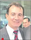  ??  ?? Wilberto Cabañas (ANR, Añetete), edil departamen­tal y aspirante a la intendenci­a de CDE.