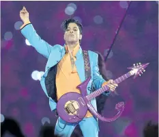  ?? Chris o’meArA/THE ASSOCIATED PRESS FILES ?? Nearly a year after Prince died from an accidental drug overdose in his suburban Minneapoli­s studio and estate, investigat­ors still haven’t interviewe­d a key associate nor asked a grand jury to investigat­e potential criminal charges, according to an...