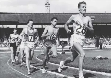  ?? PICTURE: POPPERFOTO/GETTY IMAGES ?? Laszlo Tabori, athlete. Born 6 July 1931. Died: 23 May 2018, aged 86.
0 Laszlo Tabori leads the field during the one mile race at the Amateur Athletics Championsh­ips at White City stadium in London, 1960