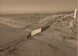  ?? Foto: afp Redacción ?? Se seguirá impulsando la implementa­ción de una región especial para la frontera: Canaco-Servytur en Tijuana.