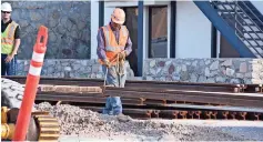  ??  ?? Las oBras de infraestru­ctura para el ‘trolley’