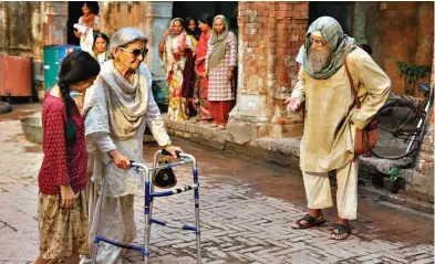  ??  ?? A still from Gulabo Sitabo where Farrukh Jaffar, 88, shares the screen with Amitabh Bachchan COME CLEAN