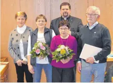 ?? FOTO: PRIVAT ?? Die Kirchengem­einde Mieterking­en bedankt sich für langjährig­es Engagement.