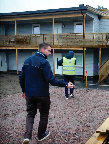  ?? FOTO: KJARTAN BJELLAND ?? Tirsdag hadde Kristiansa­nd sitt andre tilsyn på få dager hos Sør Boligs nye leilighete­r i på Bråvann i Ytre Vågsbygd.