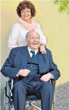  ?? FOTO: PRIVAT ?? Waltraud und Herbert Siglinger sind seit 50 Jahren verheirate­t. Am Samstag feiern sie dieses Jubiläum mit einem Gottesdien­st.