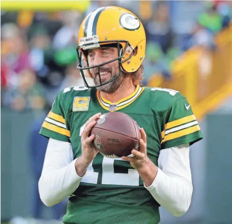  ?? MIKE DE SISTI / JOURNAL SENTINEL ?? Aaron Rodgers and the Packers agreed to terms on a reported four-year, $200 million deal.