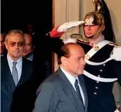  ??  ?? 1994
A dicembre il premier Silvio Berlusconi al Colle con Cesare Previti durante la crisi: si dimette il 22 Sette mesi prima Scalfaro aveva detto no a Previti alla Giustizia