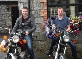  ??  ?? Keith Fleming and Padraig O’Sullivan at the start of the Mid Kerry Honda Run in aid of the KPFA Buy A Bus Campaign from the Inn Between, Beaufort on Sunday