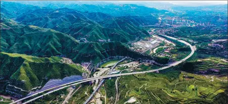  ?? PROVIDED TO CHINA DAILY ?? The Taiyuan-Gujiao expressway has helped to facilitate the integratio­n of Taiyuan and Gujiao by shortening travel time between the two cities by almost an hour.