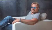  ?? RIVERSIDE RESORT ?? Country music star Phil Vassar will bring his musical stylings to Laughlin this June.