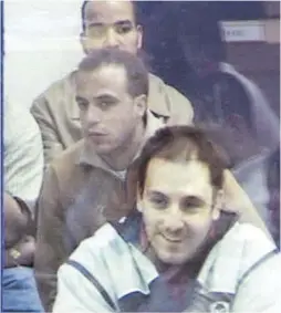  ?? TVE ?? Suárez Trashorras, en primer plano, durante el juicio del 11M.