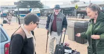  ?? JUSTIN WM. MOYER THE WASHINGTON POST ?? Susan Alexander, left, delivers Mary and Al Liepold to the airport. All three are members of the Silver Spring Time Bank in Maryland.