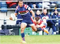  ?? PICTURE: Gareth Lyons ?? Cup run: Maliq Holden sets up a try against London Scottish