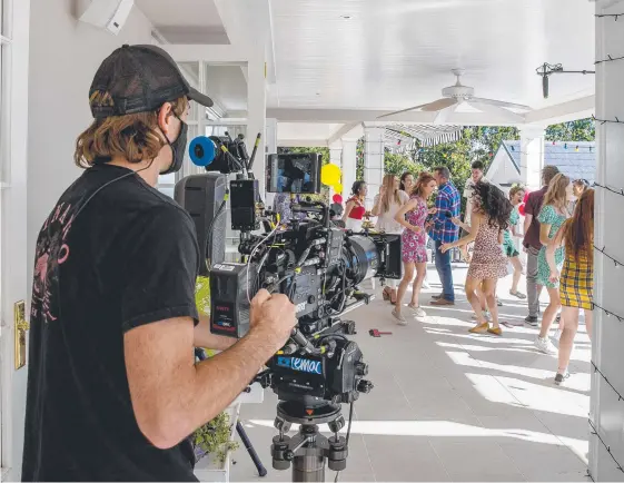  ?? Picture: JERAD WILLIAMS ?? On the set of the Bureau of Magical Things, filming at a Broadbeach Waters house and other locations on the Gold Coast.