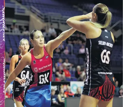  ?? PHOTO: MICHAEL BRADLEY PHOTOGRAPH­Y ?? Over it . . . Southern Steel goal keeper Taneisha Fifita defends the shot of Te Paea SelbyRicki­t during last night's ANZ Premiershi­p game.