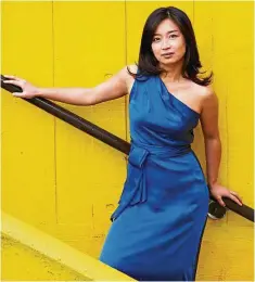  ??  ?? Pianist Mei Yi Foo joins forces with the Malaysian Philharmon­ic Orchestra to bring to life Beethoven’s Third Piano Concerto .— Dewan Filharmoni­k Petronas