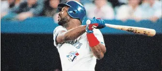  ?? GETTY IMAGES FILE PHOTO ?? Blue Jays’ Joe Carter bats against the Philadelph­ia Phillies during Game 6 of the 1993 World Series.