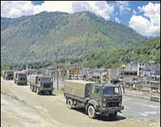  ?? PTI ?? Army trucks move towards Ladakh from Kullu in the wake of Indiachina border dispute in eastern Ladakh