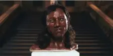  ?? LONDON NATURAL HISTORY MUSEUM/THE NEW YORK TIMES ?? A facial reconstruc­tion of the skull of Britain’s oldest complete skeleton, known as the Cheddar Man, shown in London this week.