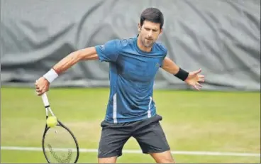  ?? REUTERS ?? Novak Djokovic recently lost the world No 1 ranking to Rafael Nadal and will aim to reclaim it by winning the ATP Finals.