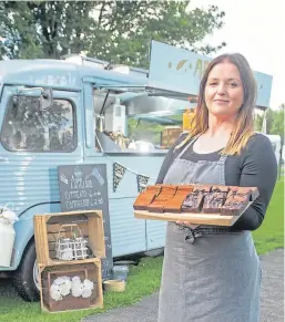  ?? Picture: Kim Cessford ?? Ailsa with some of her artisan brownies.