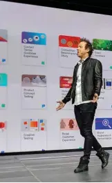  ??  ?? Qualtrics-CEO Ryan Smith verspricht den Anwendern, dass sie über die neuen CX-Funktionen tiefere Einsichten in die Befindlich­keiten ihrer Kunden gewinnen können.