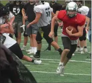  ?? MIKE CABREY/MEDIANEWS GROUP ?? The Pennridge football team works during their preseason practice on Tuesday.