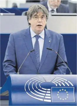  ?? Ronald Wittek / Efe ?? Carles Puigdemont interviene en un debate en el Europarlam­ento.