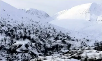  ??  ?? Creag Meagaidh NNR is the complete mountain experience.