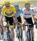  ??  ?? RIDING HIGH Froome leads the way