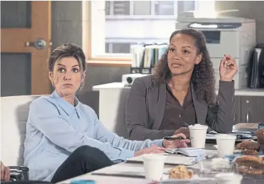  ?? JASPER SAVAGE/CTV ?? Shenae Grimes-Beech, left, and Angela Griffin in CTV’s new drama The Detail, which premieres March 25.