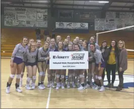  ?? Submitted photo ?? FINALS BOUND: The Fountain Lake Cobras celebrate their Class 3A state volleyball semifinal win over Hoxie at Paris Thursday. The Lady Cobras will advance to the state finals for the first time in program history in a rematch of last week’s 3A South conference final.