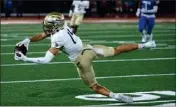  ?? PHOTO BY JEFF ANTENORE ?? St. John Bosco and wide receiver Tommy Maher will take on Orange Lutheran tonight at Orange Coast College.