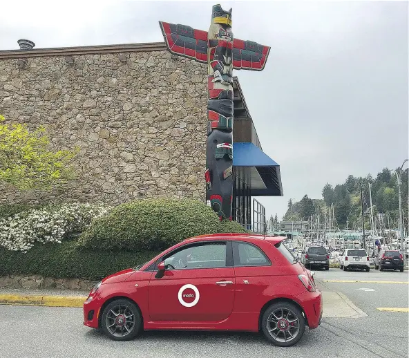  ?? PHOTOS: A.R. BAILIE ?? Modo’s Fiat 500 Abarth coupe is tough to miss at Eagle Harbour in West Vancouver.