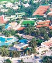  ??  ?? TOP FACILITY: The world-famous La Manga Club boasts 28 tennis courts