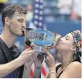  ??  ?? Double top: Jamie Murray and partner Bethanie Mattek-Sands