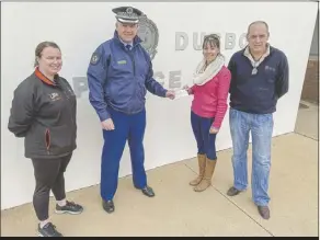  ?? PHOTO: DUBBO PHOTO NEWS ?? Left to right, Project Walwaay’s Senior constable Kellie Shields, Orana Midwestern Police District Commander Superinten­dent Peter Mckenna, Rotary Club of Dubbo president Carla Pittman and Rotary Club of Dubbo member Mark Horton.